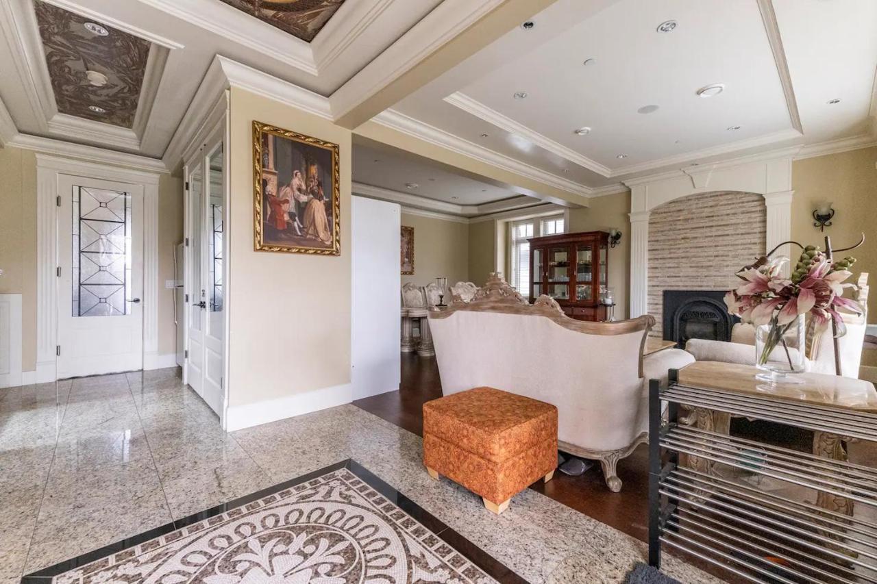 Mike'S Luxury House Apartment แวนคูเวอร์ ภายนอก รูปภาพ