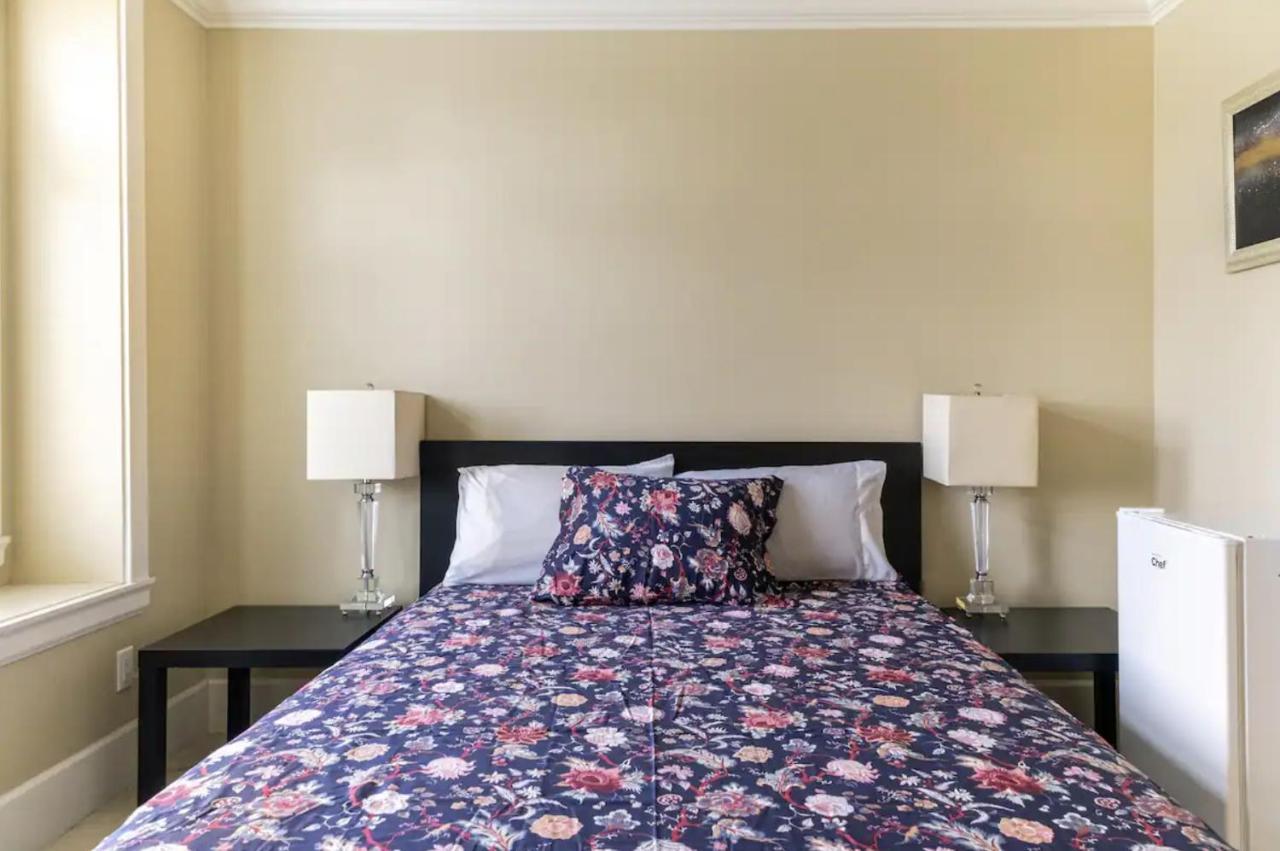 Mike'S Luxury House Apartment แวนคูเวอร์ ภายนอก รูปภาพ