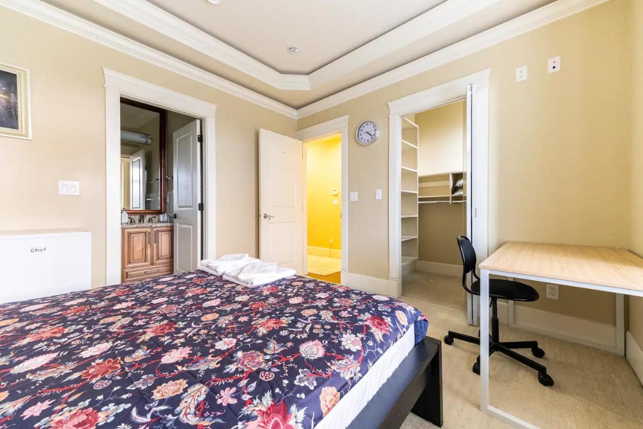 Mike'S Luxury House Apartment แวนคูเวอร์ ภายนอก รูปภาพ